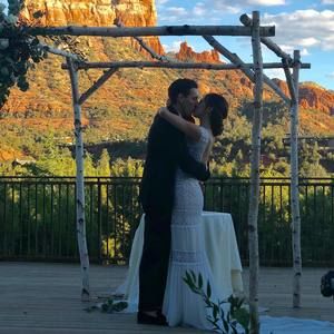 Meet your Posher, Dara